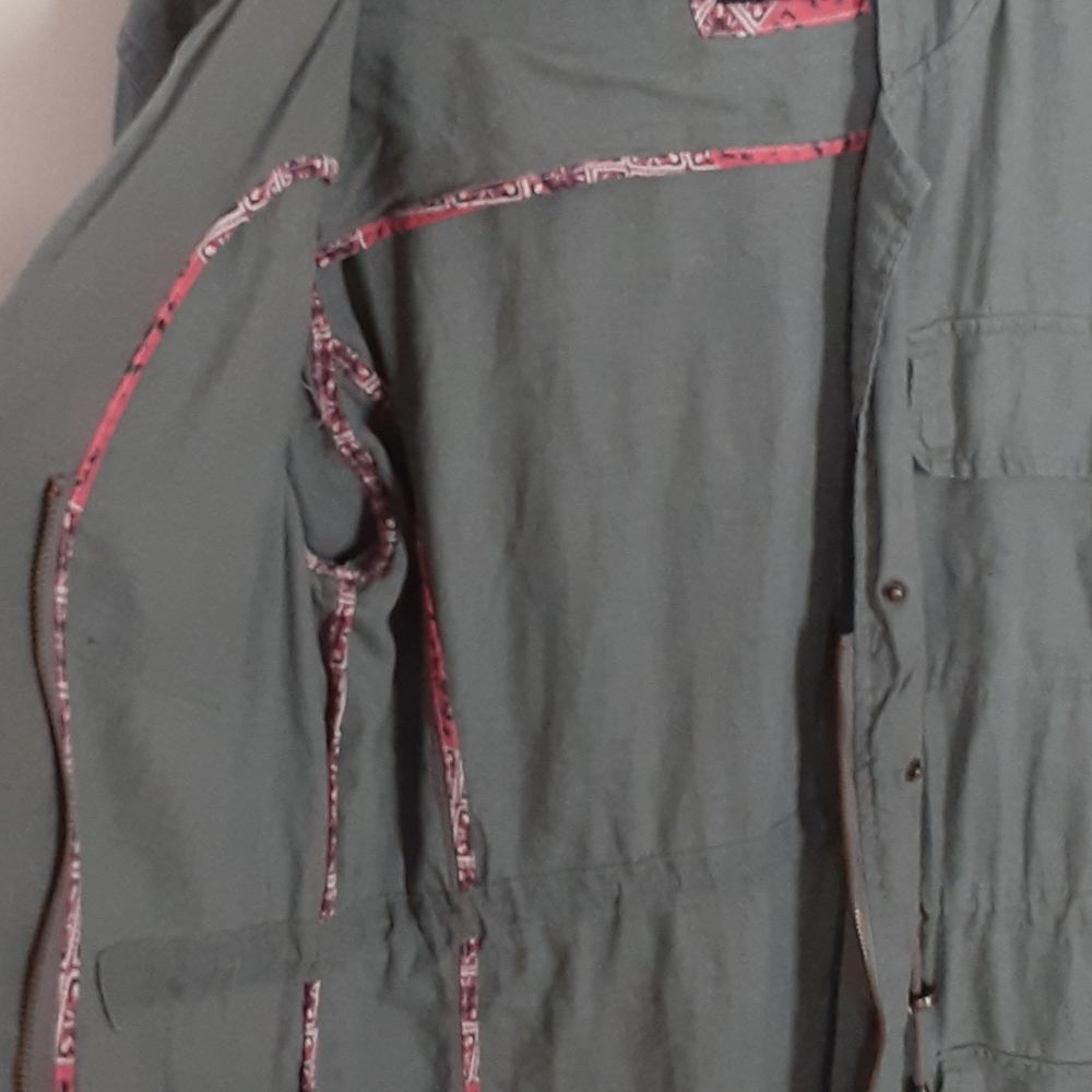 Jacket - Picture 3 of 3